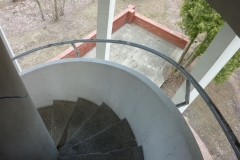 p1240902